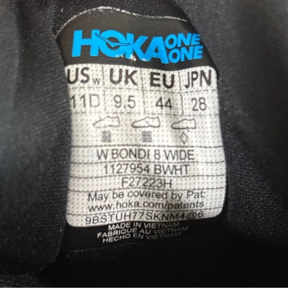 HOKA Bondi 8 Wide Women’s 11D Black White Running Shoes
